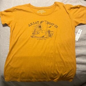 Ariat NWT tee shirt